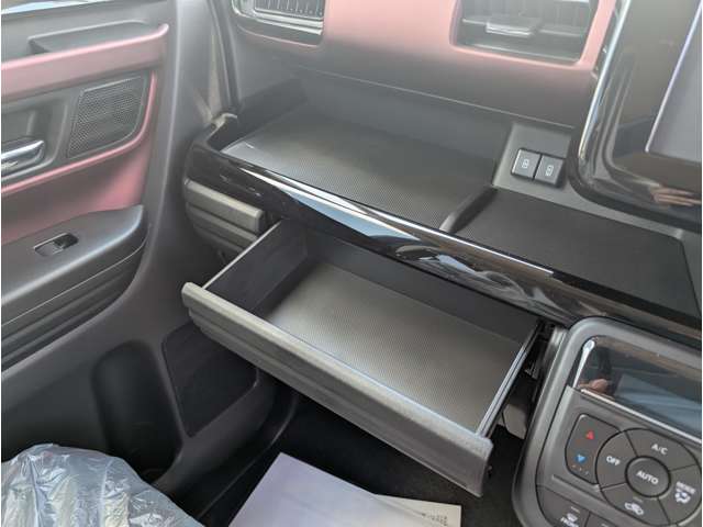 スズキ スペーシア ６６０ カスタム ハイブリッド ＸＳ R7年 (関東) 99