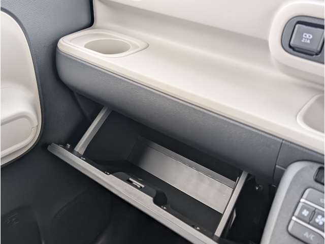 ダイハツ ムーヴ　キャンバス ６６０ ストライプス Ｘ R7年 (関東) 99