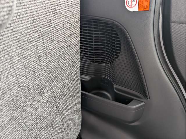 ダイハツ ムーヴ　キャンバス ６６０ ストライプス Ｘ R7年 (関東) 99