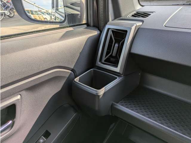 ダイハツ タフト ６６０ Ｇ ダーククロム ベンチャー R7年 (関東) 99