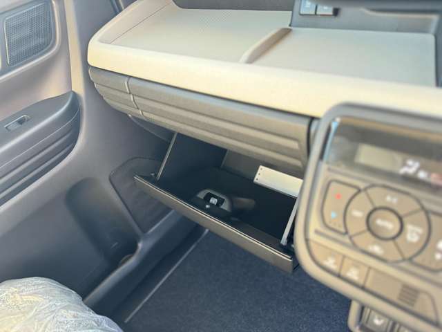 スズキ スペーシア ６６０ ハイブリッド Ｘ R7年 (関東) 99