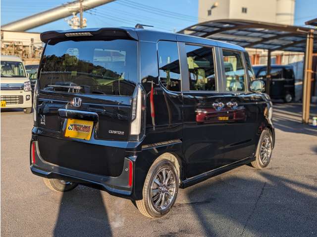 ホンダ Ｎ　ＢＯＸ カスタム ６６０ R7年 (関東) 99