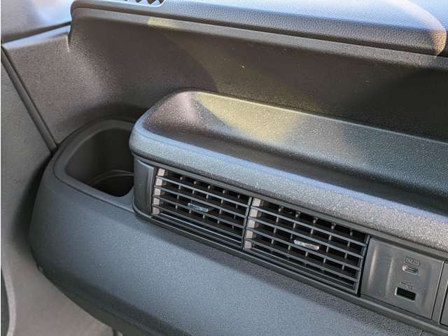 ホンダ Ｎ　ＢＯＸ カスタム ６６０ R7年 (関東) 99