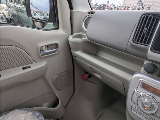 スズキ エブリイワゴン ６６０ ＰＺターボスペシャル ハイルーフ R7年 (関東) 99