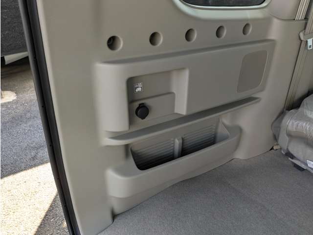 スズキ エブリイワゴン ６６０ ＰＺターボスペシャル ハイルーフ R7年 (関東) 99