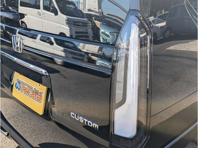 ホンダ Ｎ　ＢＯＸ カスタム ６６０ ターボ R7年 (関東) 99