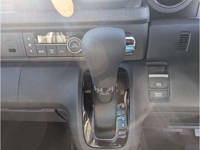 ホンダ Ｎ　ＢＯＸ カスタム ６６０ ターボ R7年 (関東) 99