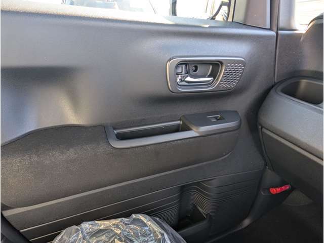 ホンダ Ｎ　ＢＯＸ カスタム ６６０ ターボ R7年 (関東) 99