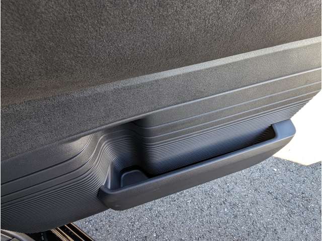 ホンダ Ｎ　ＢＯＸ カスタム ６６０ ターボ R7年 (関東) 99