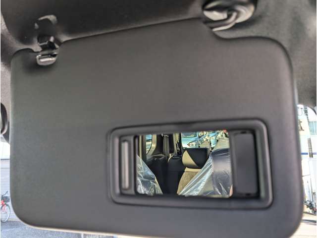 ホンダ Ｎ　ＢＯＸ カスタム ６６０ ターボ R7年 (関東) 99