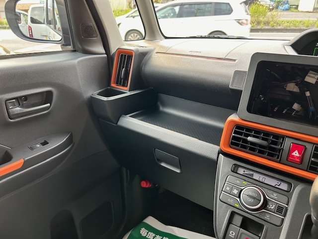 ダイハツ タント ６６０ ファンクロス R7年 (関東) 99