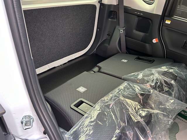 ダイハツ タント ６６０ ファンクロス R7年 (関東) 99