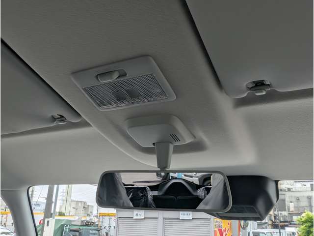 スズキ スペーシア ６６０ カスタム ハイブリッド ＧＳ R7年 (関東) 99