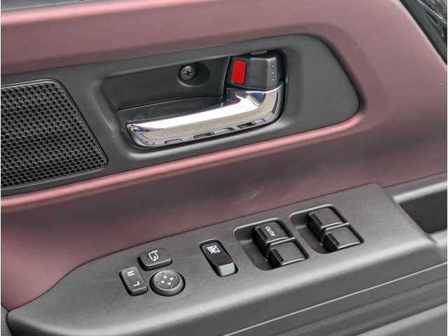 スズキ スペーシア ６６０ カスタム ハイブリッド ＧＳ R7年 (関東) 99