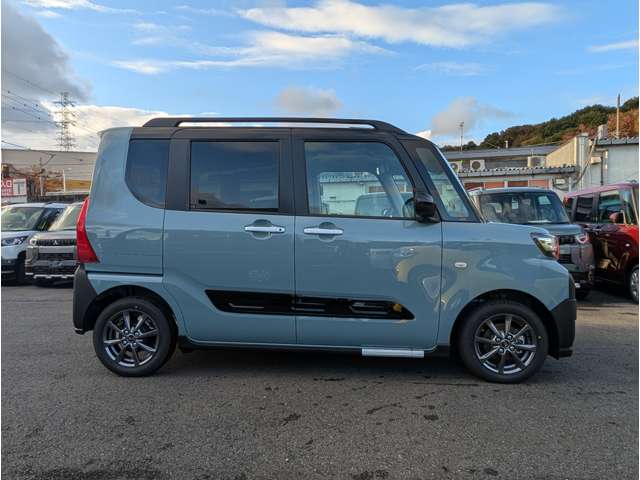 ダイハツ タント ６６０ ファンクロスターボ R7年 (関東) 99