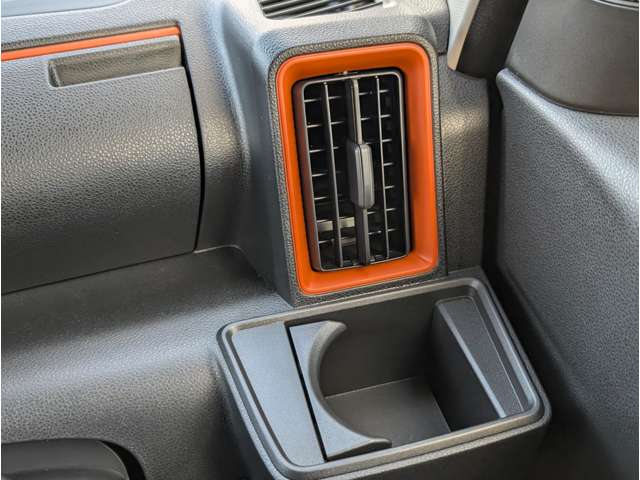 ダイハツ タント ６６０ ファンクロスターボ R7年 (関東) 99