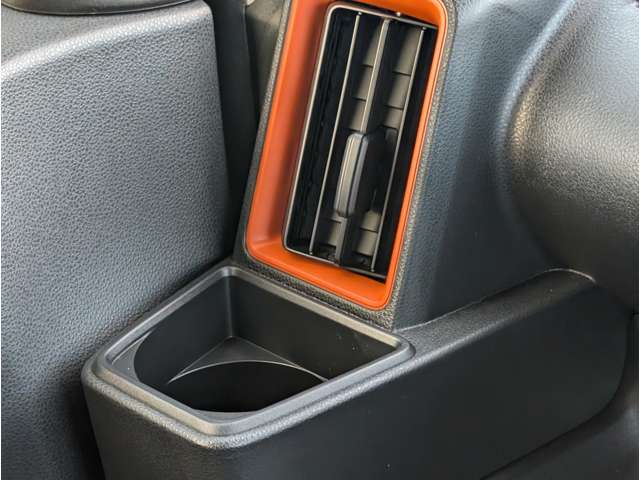 ダイハツ タント ６６０ ファンクロスターボ R7年 (関東) 99