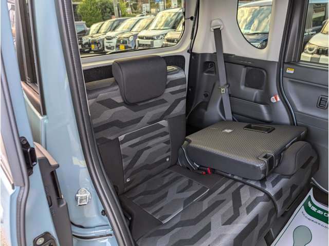 ダイハツ タント ６６０ ファンクロスターボ R7年 (関東) 99