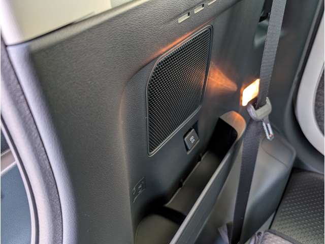 ダイハツ タント ６６０ ファンクロスターボ R7年 (関東) 99