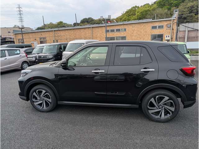 トヨタ ライズ １．２ Ｚ R7年 (関東) 99