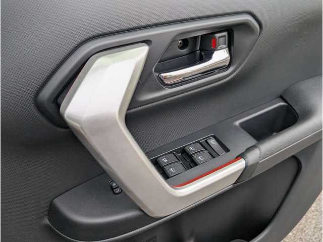 トヨタ ライズ １．２ Ｚ R7年 (関東) 99