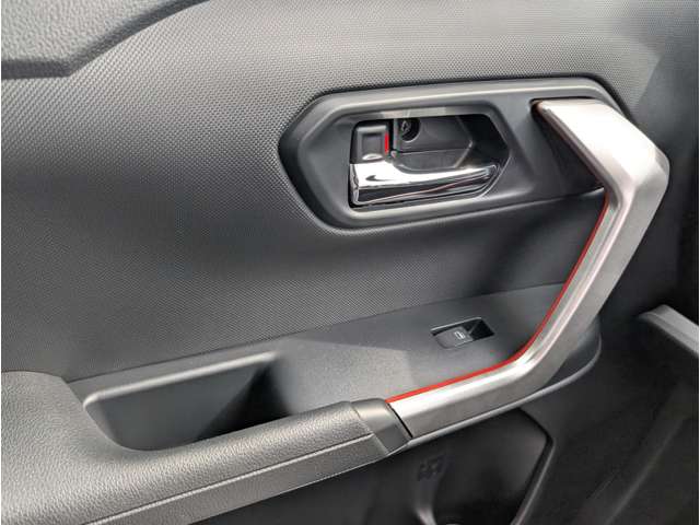 トヨタ ライズ １．２ Ｚ R7年 (関東) 99