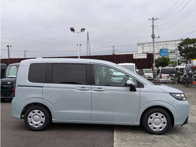 ホンダ フリード １．５ エアー R7年 (関東) 99