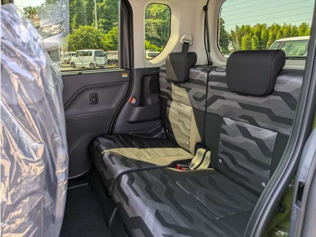 ダイハツ タント ６６０ ファンクロス R7年 (関東) 99