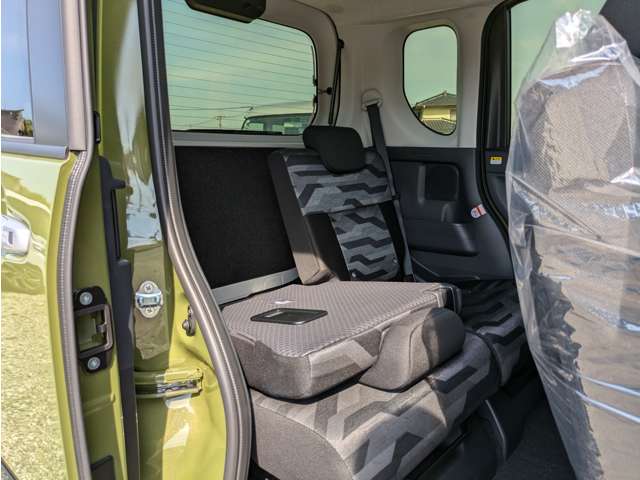 ダイハツ タント ６６０ ファンクロス R7年 (関東) 99