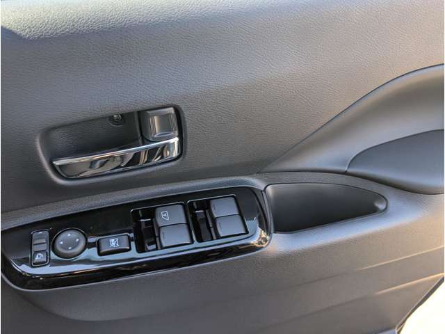 日産 ルークス ６６０ ハイウェイスターＧターボ プロパイロット エディション R7年 (関東) 99