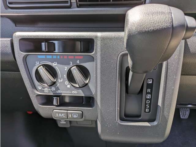 ダイハツ ハイゼットカーゴ ６６０ クルーズ R7年 (関東) 99