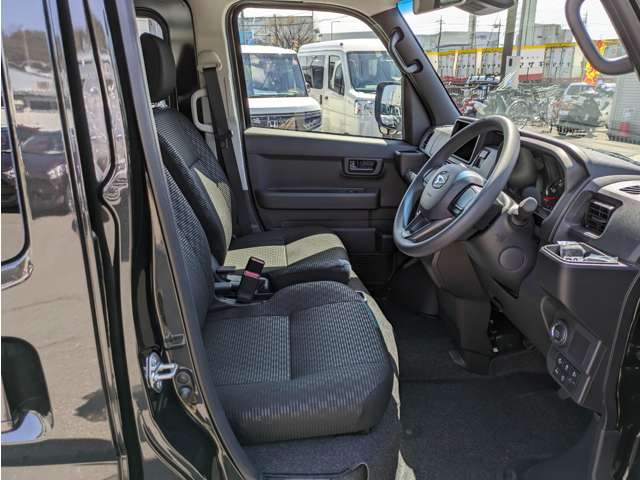 ダイハツ ハイゼットカーゴ ６６０ クルーズ R7年 (関東) 99