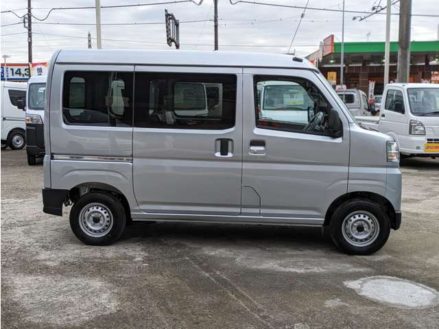 ダイハツ ハイゼットカーゴ ６６０ デラックス R7年 (関東) 99