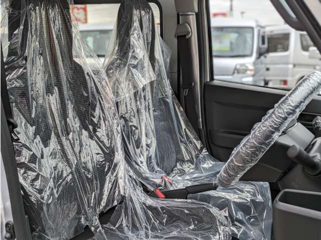 ダイハツ ハイゼットカーゴ ６６０ デラックス R7年 (関東) 99