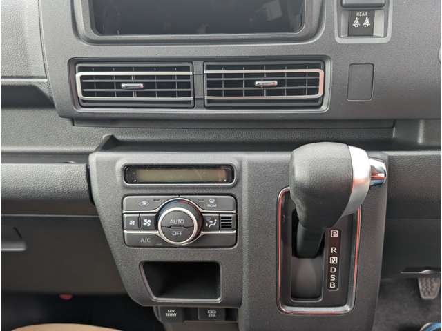 ダイハツ アトレーデッキバン ６６０ R7年 (関東) 99