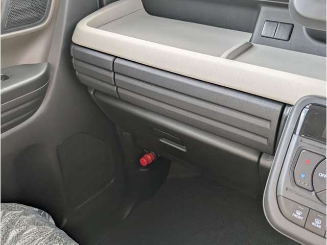 スズキ スペーシア ６６０ ハイブリッド Ｇ R7年 (関東) 99