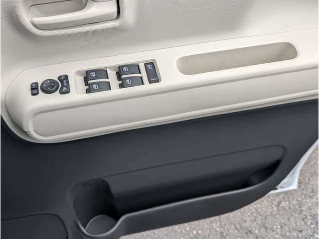 ダイハツ ムーヴ　キャンバス ６６０ ストライプス Ｘ R7年 (関東) 99