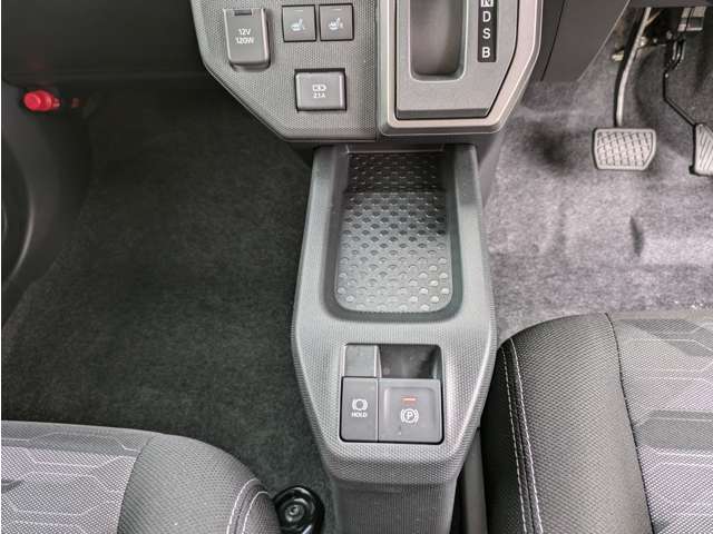 ダイハツ タフト ６６０ Ｇターボ ダーククロム ベンチャー R7年 (関東) 99