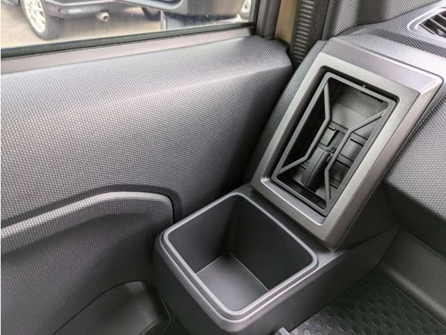 ダイハツ タフト ６６０ Ｇターボ ダーククロム ベンチャー R7年 (関東) 99