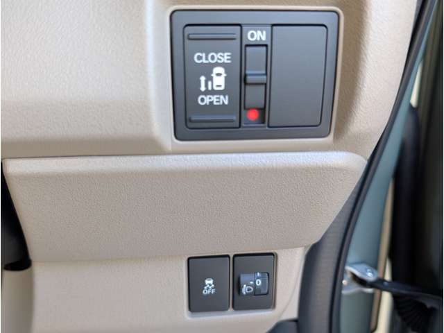 ホンダ Ｎ　ＢＯＸ ジョイ ６６０ ２トーン R6年 (関東) 99