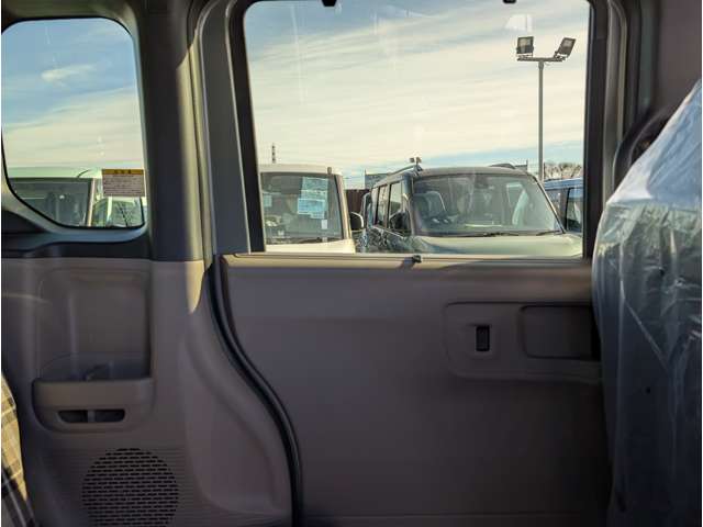 ホンダ Ｎ　ＢＯＸ ジョイ ６６０ ２トーン R6年 (関東) 99