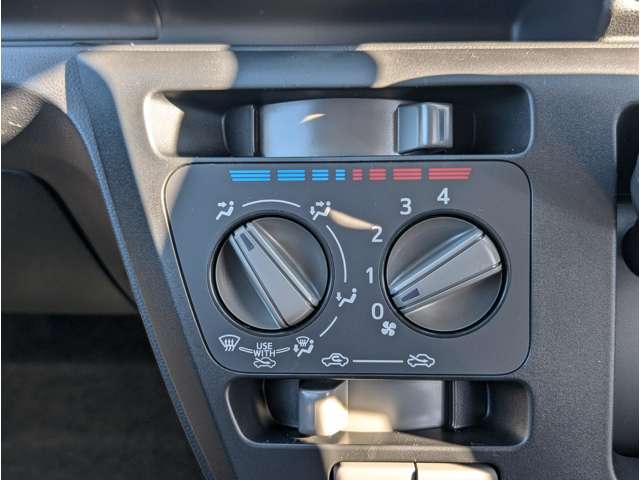 ダイハツ ミラ　イース ６６０ Ｌ ＳＡＩＩＩ R7年 (関東) 99