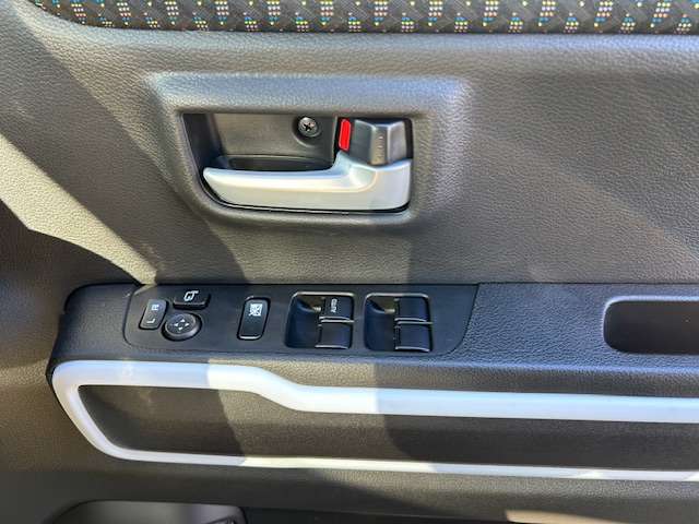 スズキ ハスラー ６６０ ハイブリッド Ｘ R7年 (関東) 99