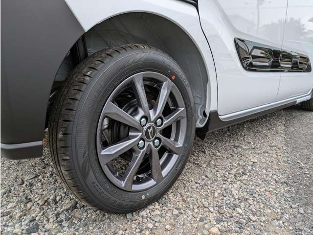 ダイハツ タント ６６０ ファンクロス R7年 (関東) 99