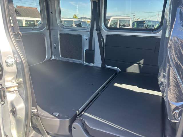 ダイハツ ハイゼットカーゴ ６６０ デラックス R7年 (関東) 99