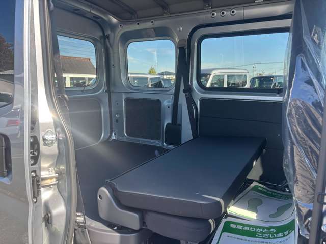 ダイハツ ハイゼットカーゴ ６６０ デラックス R7年 (関東) 99