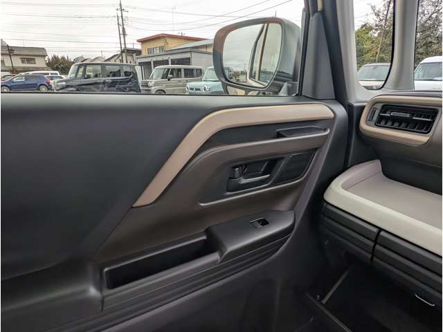 スズキ スペーシア ６６０ ハイブリッド Ｘ R7年 (関東) 99