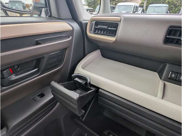 スズキ スペーシア ６６０ ハイブリッド Ｘ R7年 (関東) 99