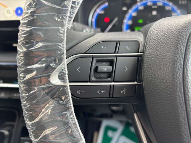 トヨタ ヴォクシー １．８ ハイブリッド Ｓ－Ｚ R7年 (関東) 99