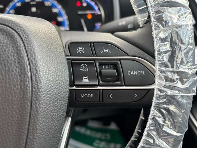 トヨタ ヴォクシー １．８ ハイブリッド Ｓ－Ｚ R7年 (関東) 99